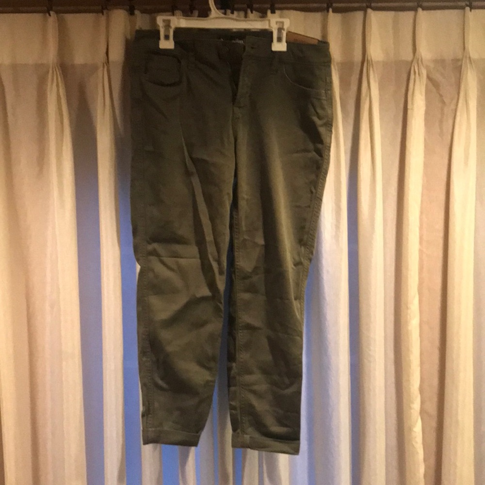 Hollister Vintage Boyfriend Jeans army green